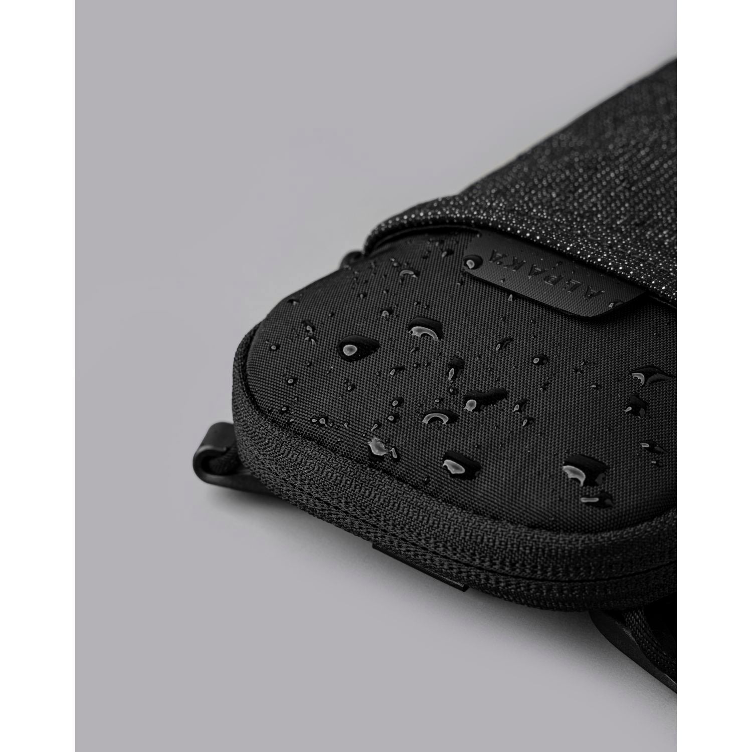 ALPAKA Modular Shoulder Pocket Slim Nylon Washed Axoflux 400D (Black)