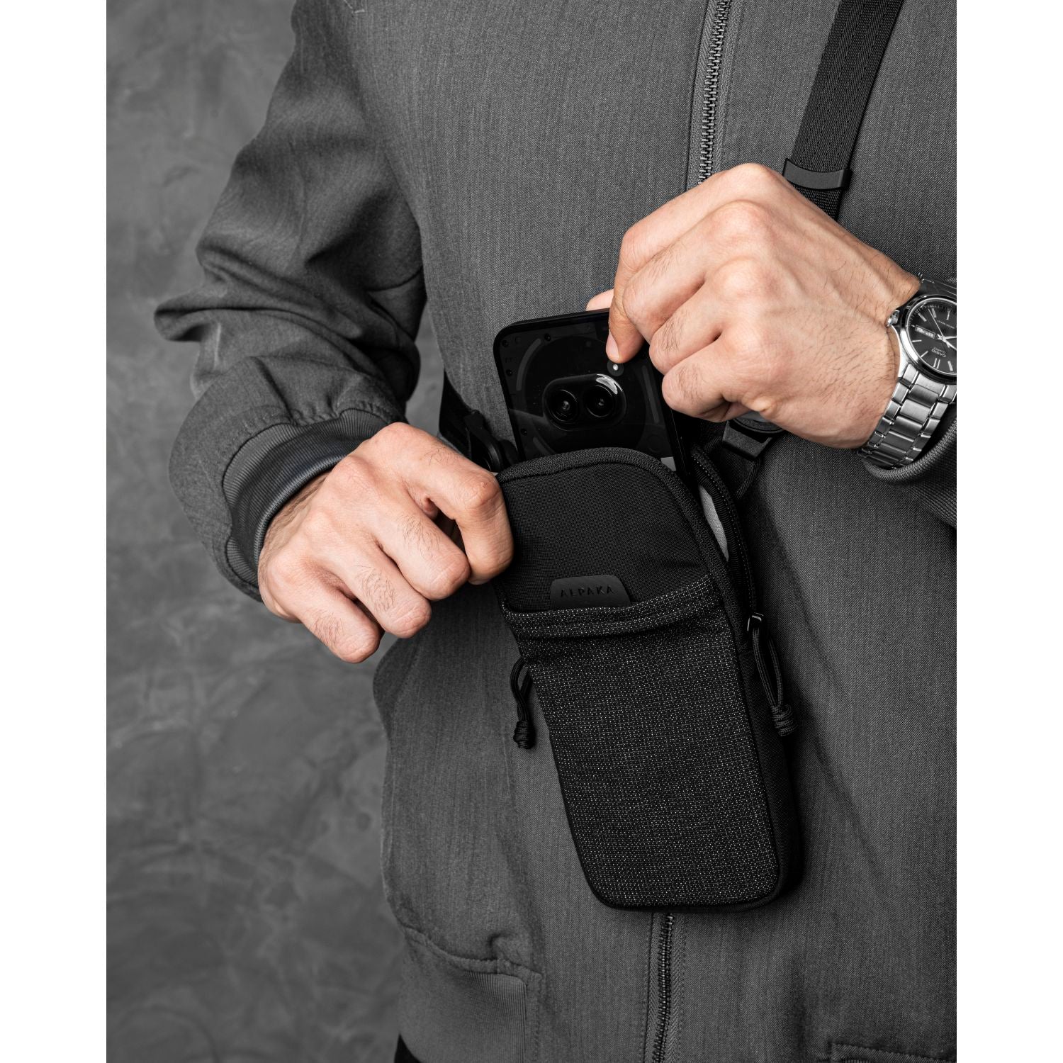 ALPAKA Modular Shoulder Pocket Slim Nylon Washed Axoflux 400D (Black)