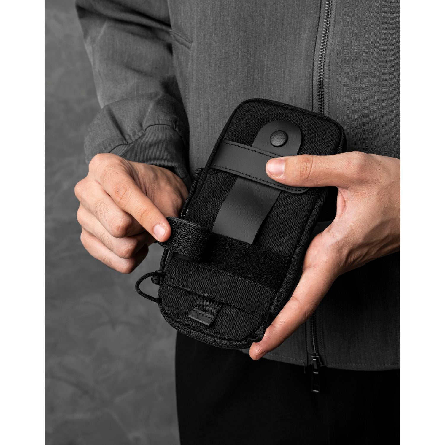 ALPAKA Modular Shoulder Pocket Slim Nylon Washed Axoflux 400D (Black)