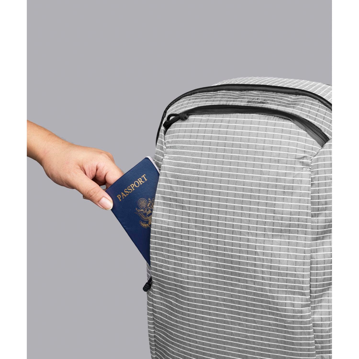 ALPAKA Traverse Astral Edition Backpack 30L X-Pac UVX40 (Silver)