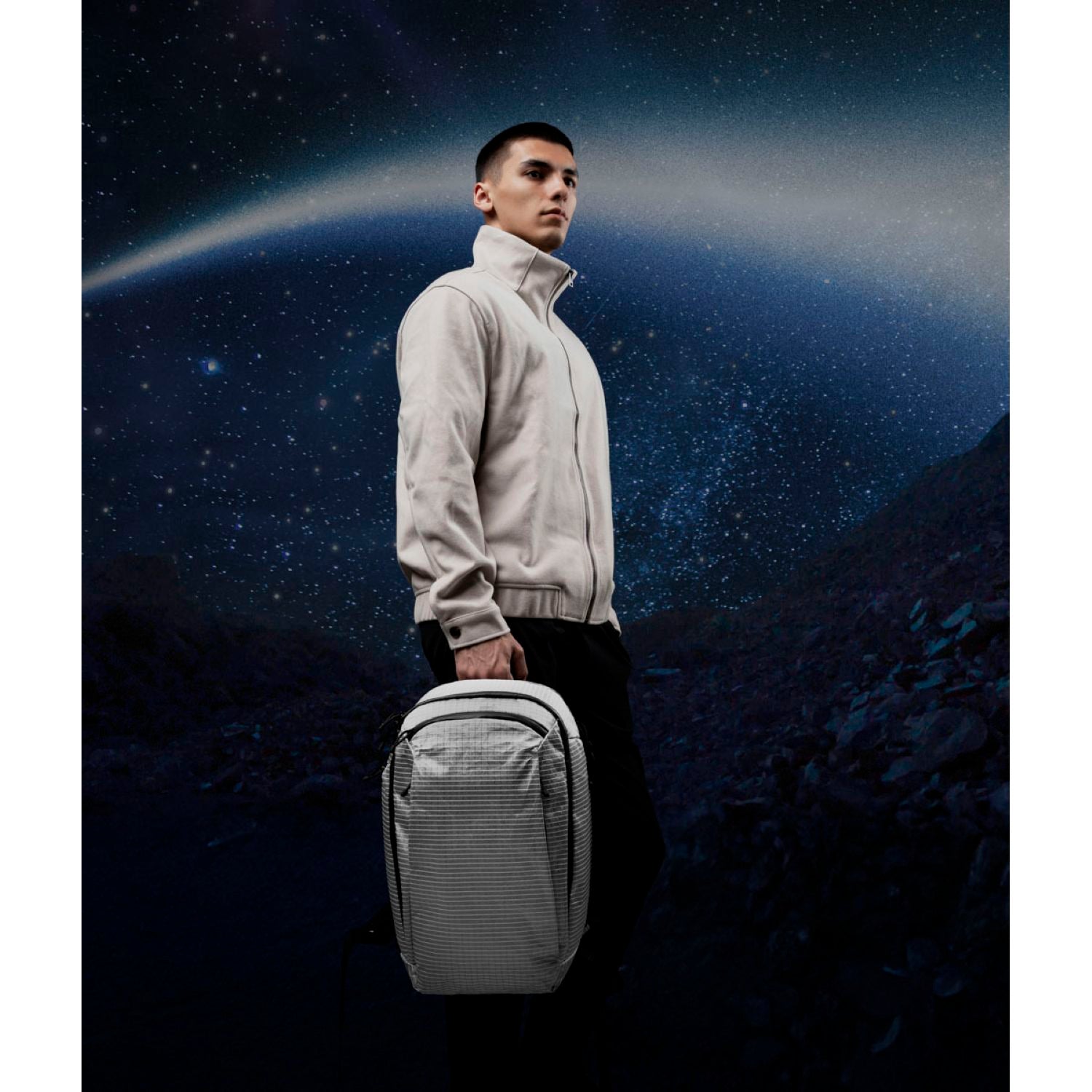 ALPAKA Traverse Astral Edition Backpack 30L X-Pac UVX40 (Silver)