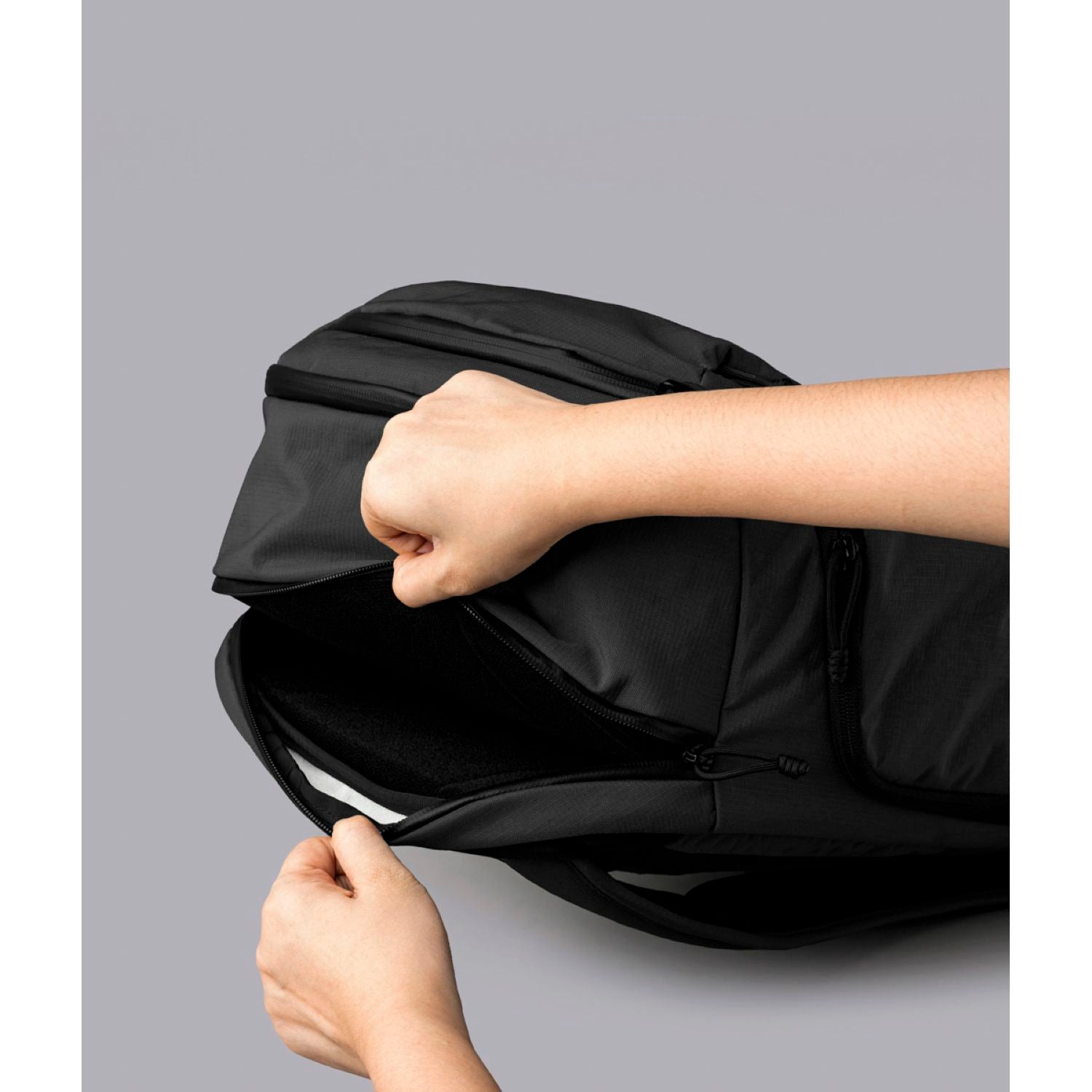 ALPAKA Traverse Backpack 30L Axoflux 400D (Black)