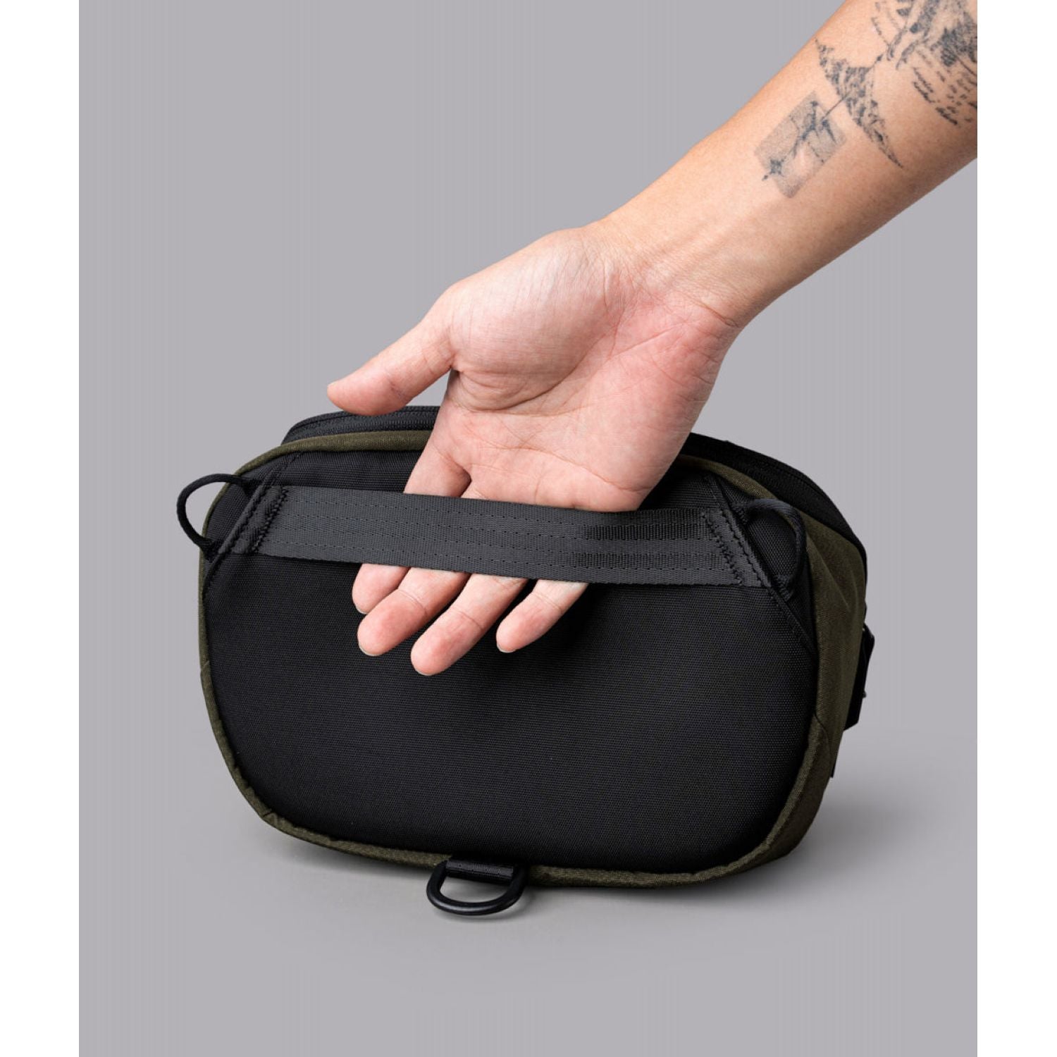 ALPAKA Vertex Pouch Mini 2L Axoflux 300D (Army Green)
