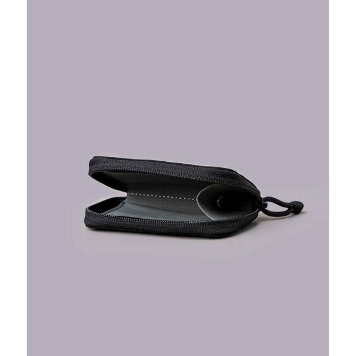 ALPAKA Zip Coin Wallet Axogrid 210D (Black)