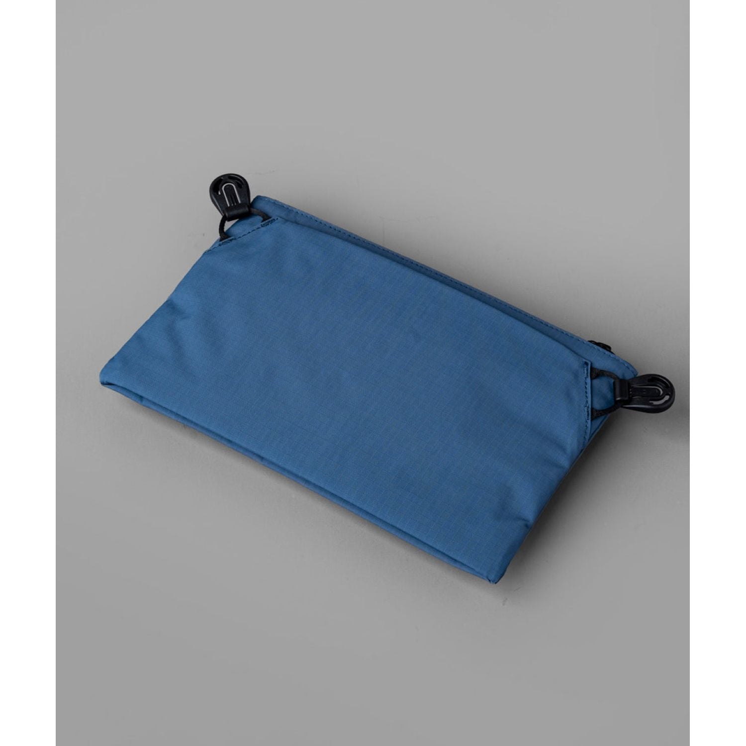 ALPAKA Zip Pouch Max V2 Axoflux 210D (Blue)