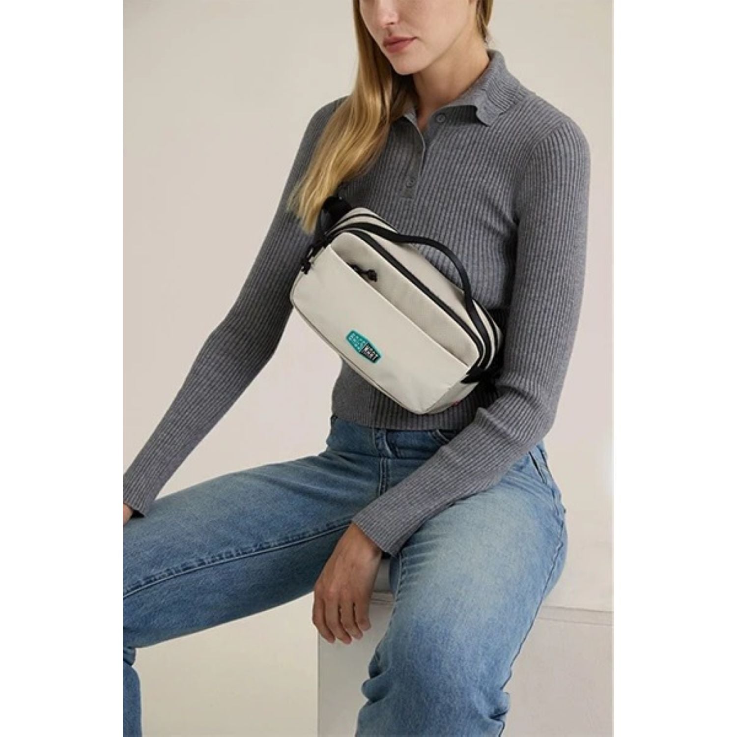 Bagsmart Blast Travel Sling Bag 3.3L (Oyster)