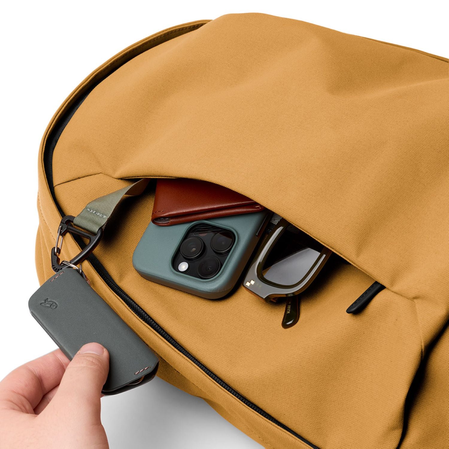 Bellroy Classic Backpack (Third Edition) - Camel