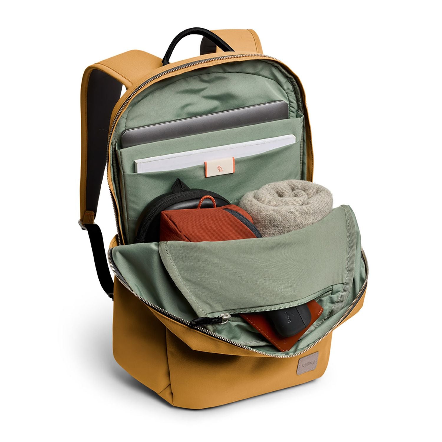 Bellroy Classic Daypack - Camel