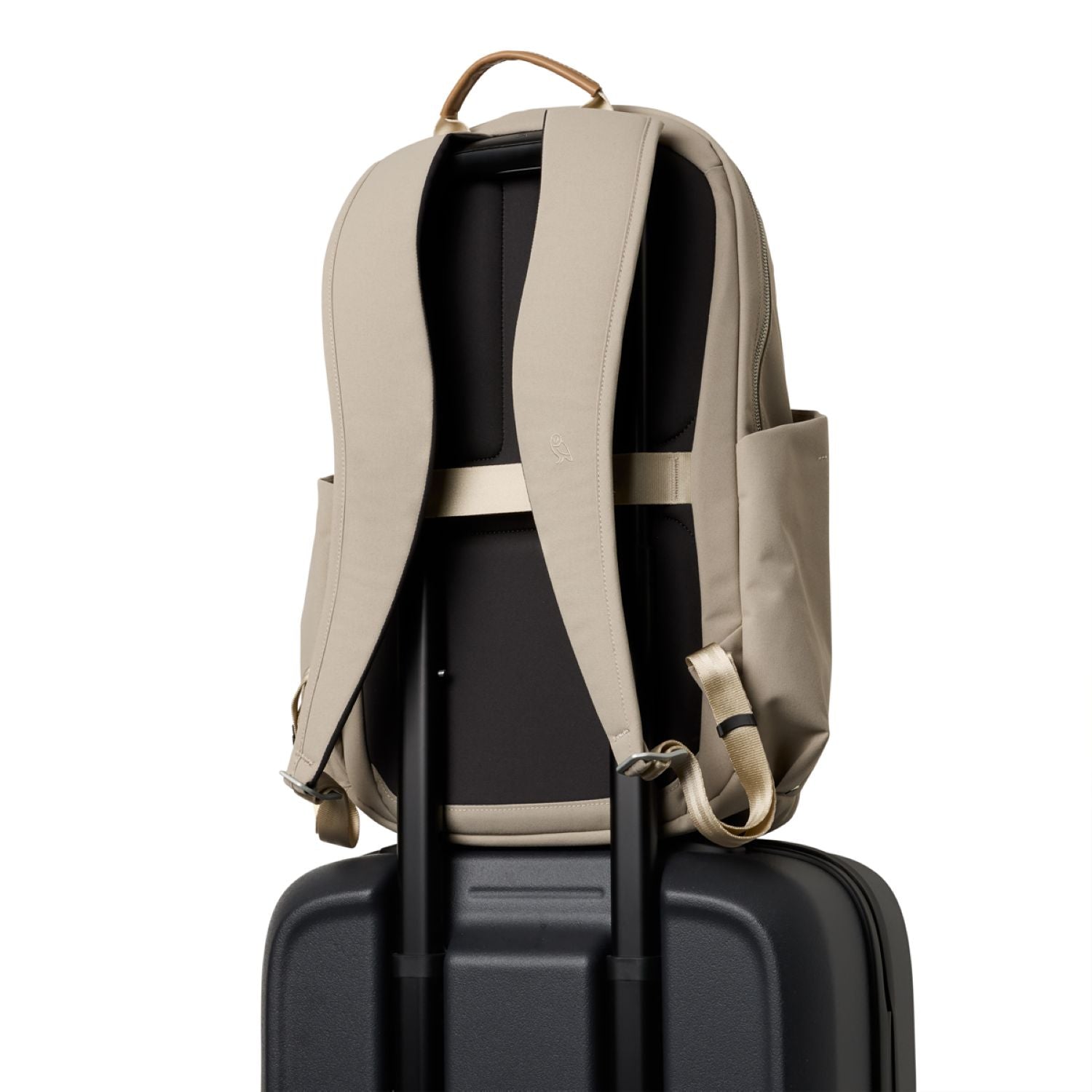 Bellroy Classic Daypack - Tahini