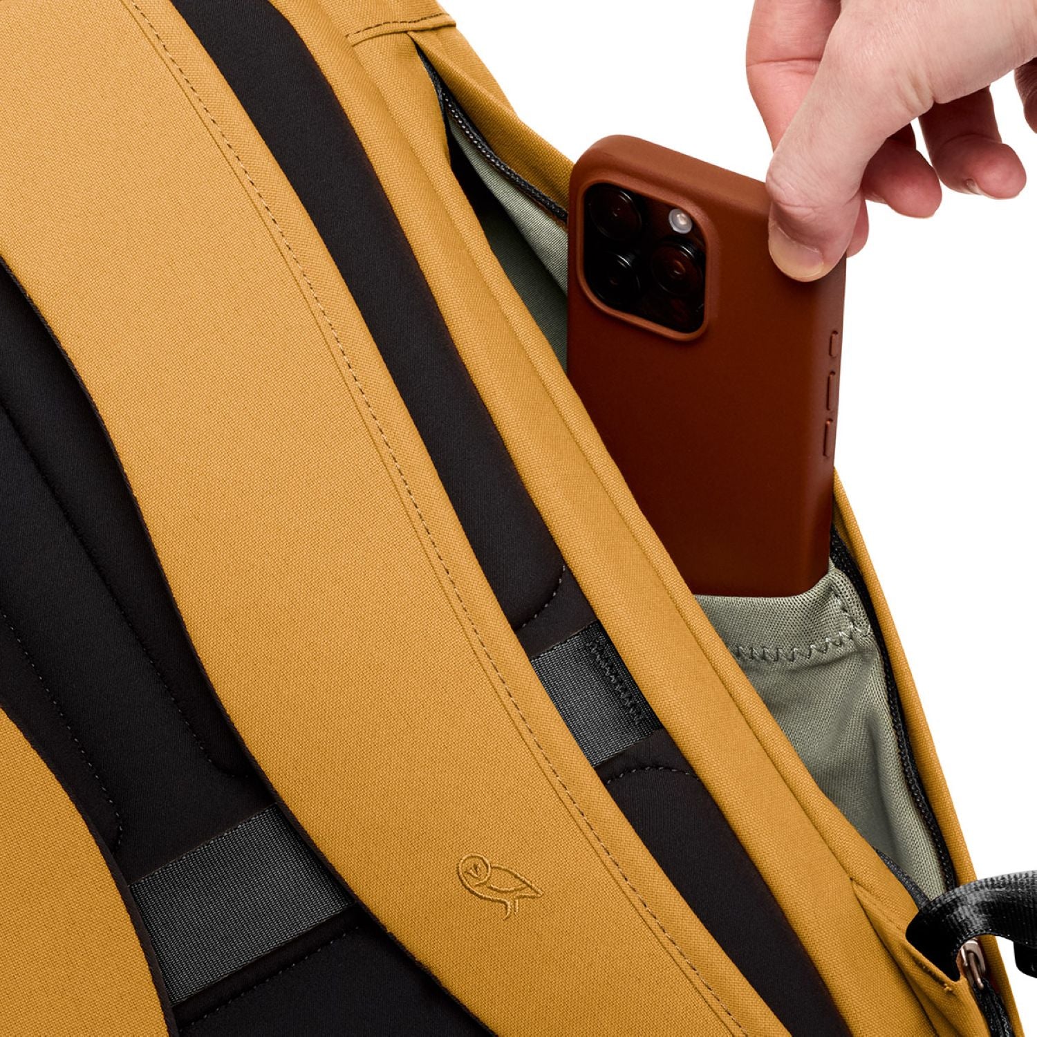 Bellroy Classic Rolltop - Camel