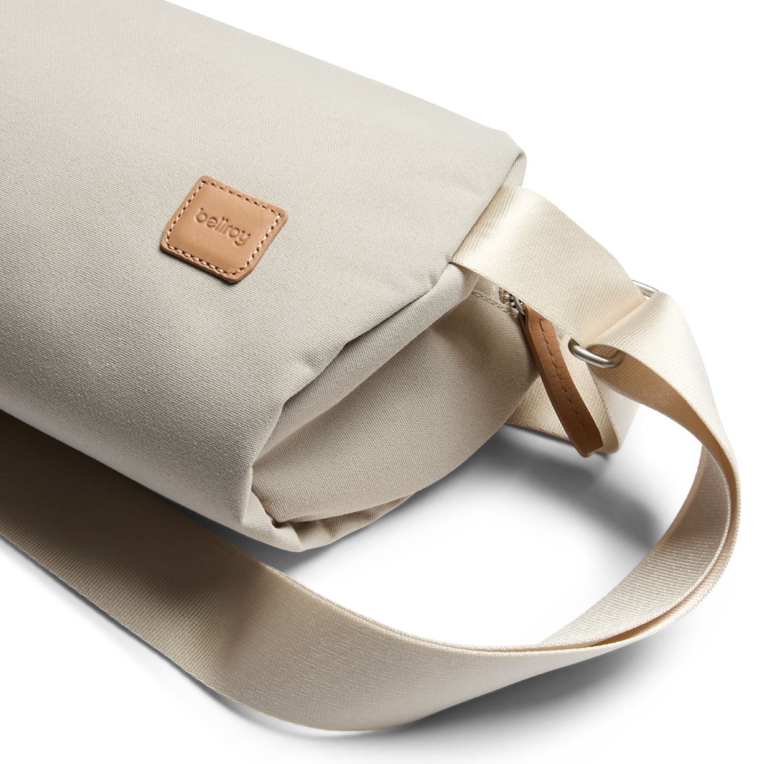 Bellroy Classic Sling 5L - Tahini