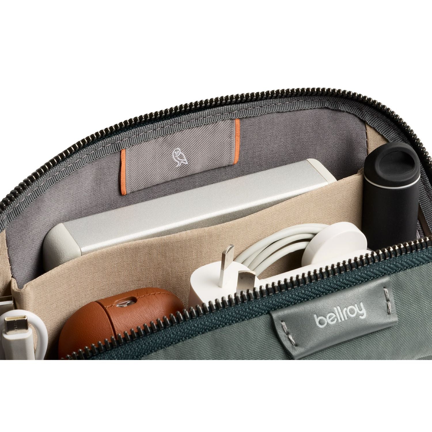Bellroy Desk Caddy - Everglade
