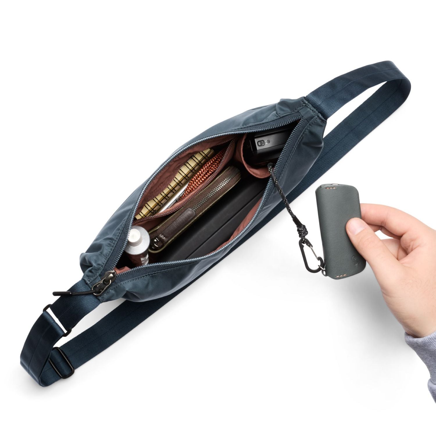 Bellroy Laneway Crescent Bag 2.5L - Bluesteel