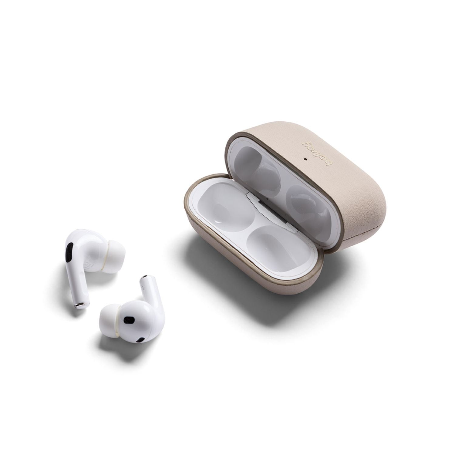 Bellroy Pod Jacket Pro (2nd Generation) - Innovera Edition - Innovera Tahini