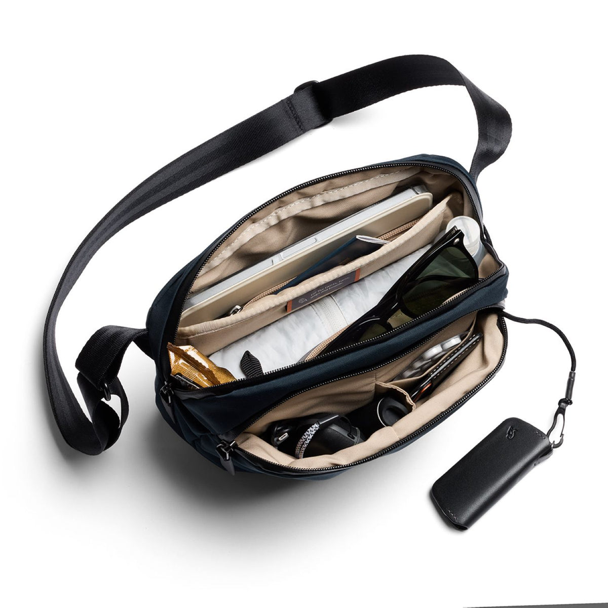 バッグ Bellroy Transit Sling 5L Nightsky Bellroy Transit Sling 5L - Nightsky | The Planet Traveller