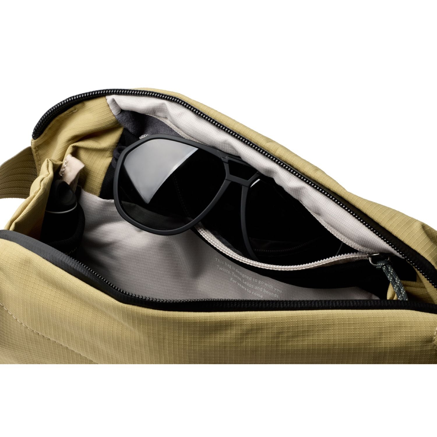 Bellroy Venture Sling 6L - Safari