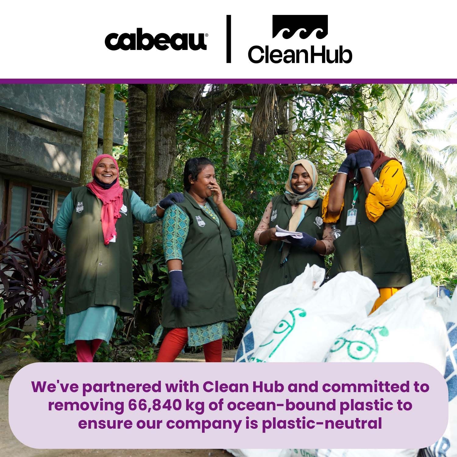 Cabeau Evolution Earth Deluxe Travel Pillow - Water Blue/Lt.Blue