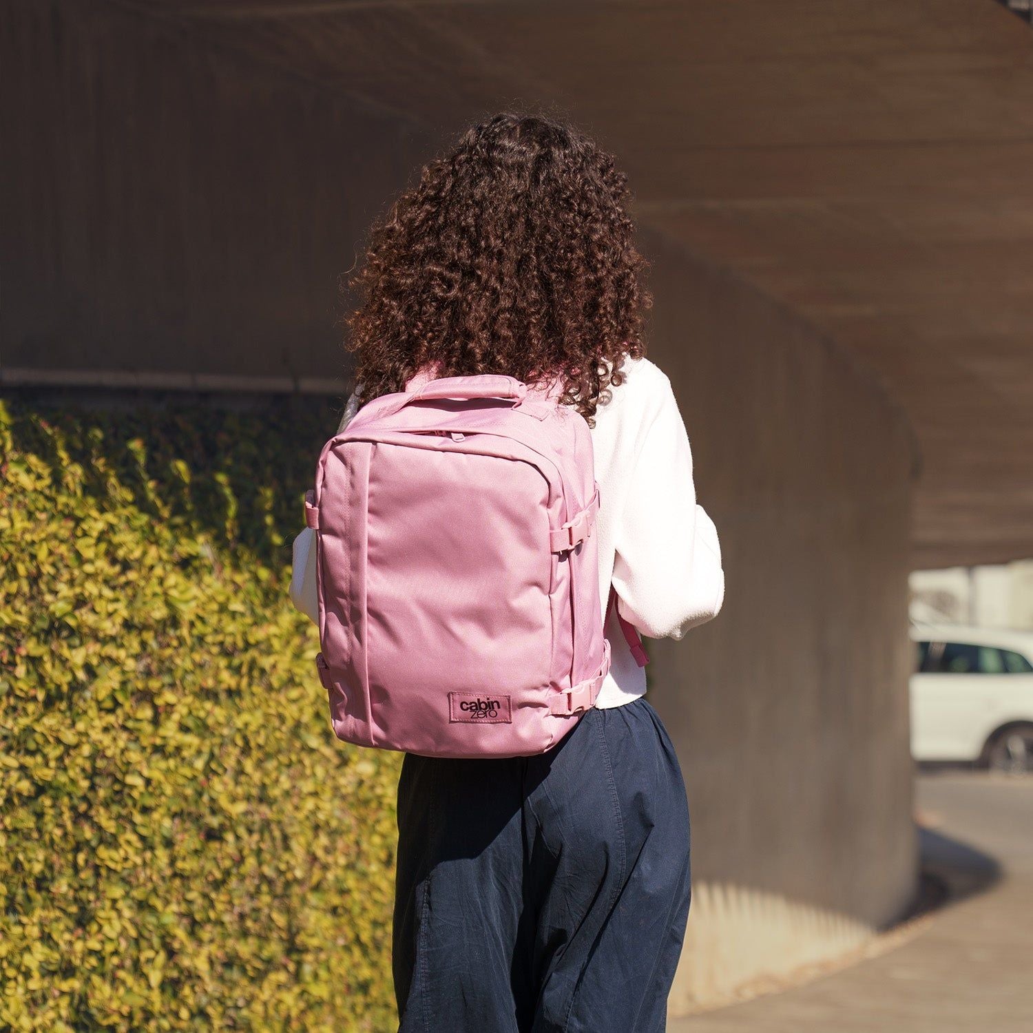 Cabinzero Classic Backpack 28L (Rosa Rosa)