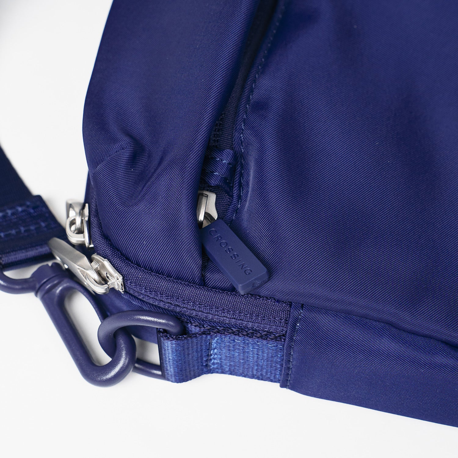 Crossing Anti-Theft RFID Crossbody Bag 4L - Dark Blue