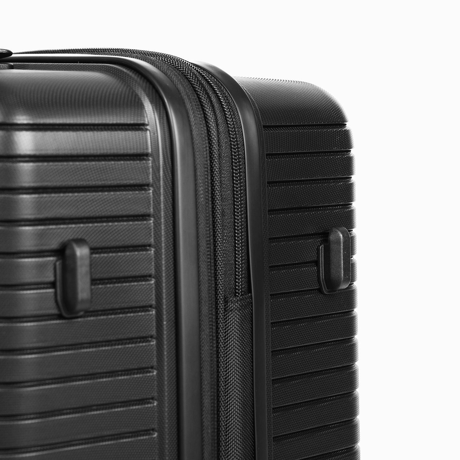 Crossing GLID Polypropylene Large 30" Luggage - Black