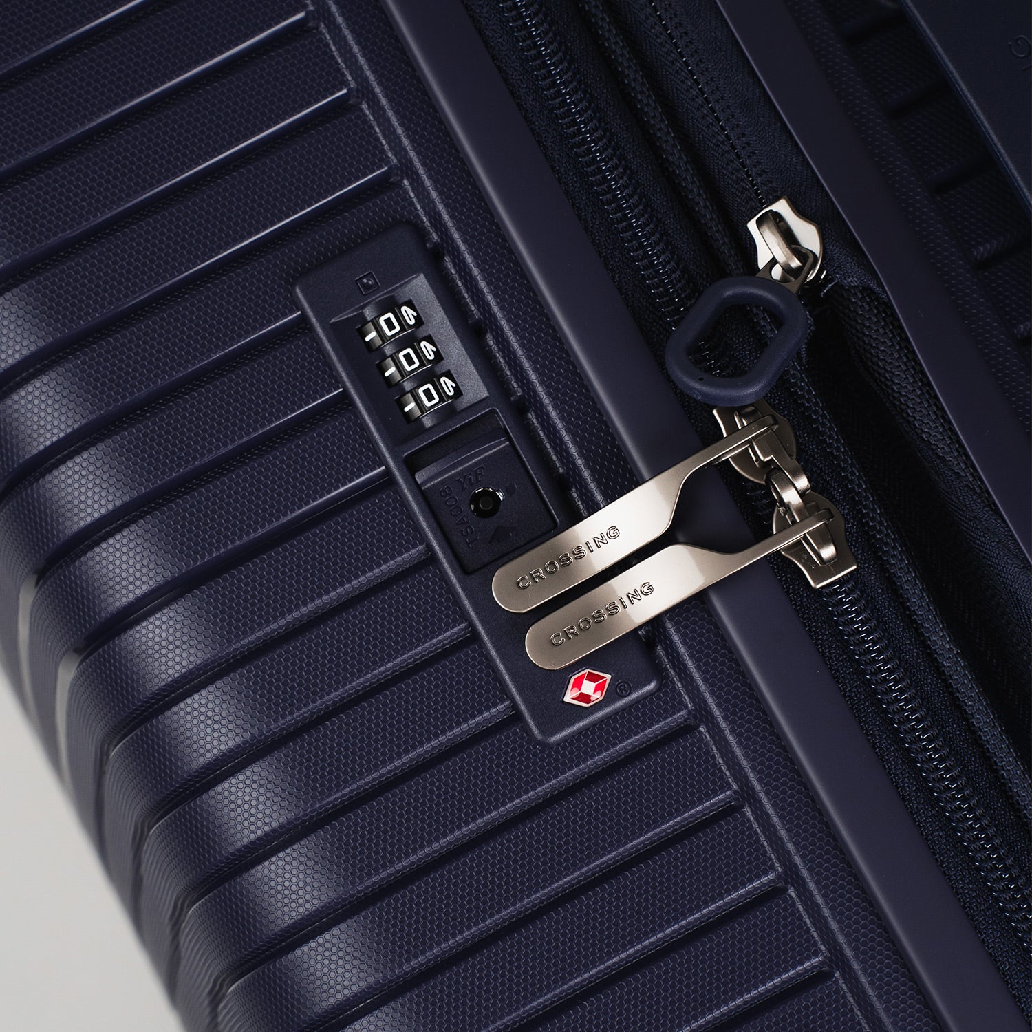 Crossing GLID Polypropylene Large 30" Luggage - Blue