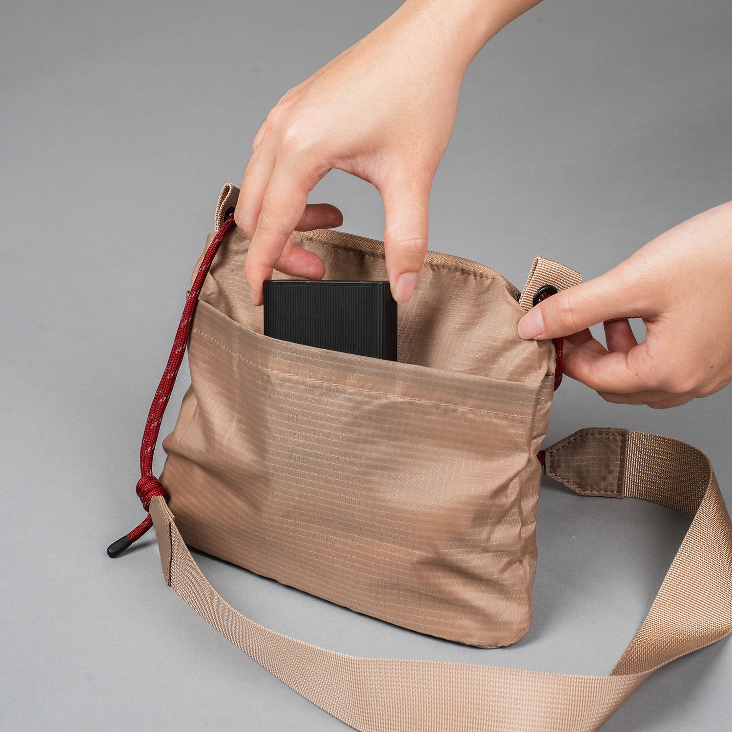 Crossing Kai Crossbody Bag - Sand