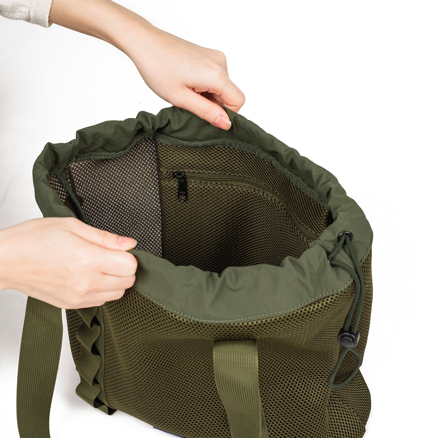 Crossing Noa Drawstring Mesh Tote Bag - Olive