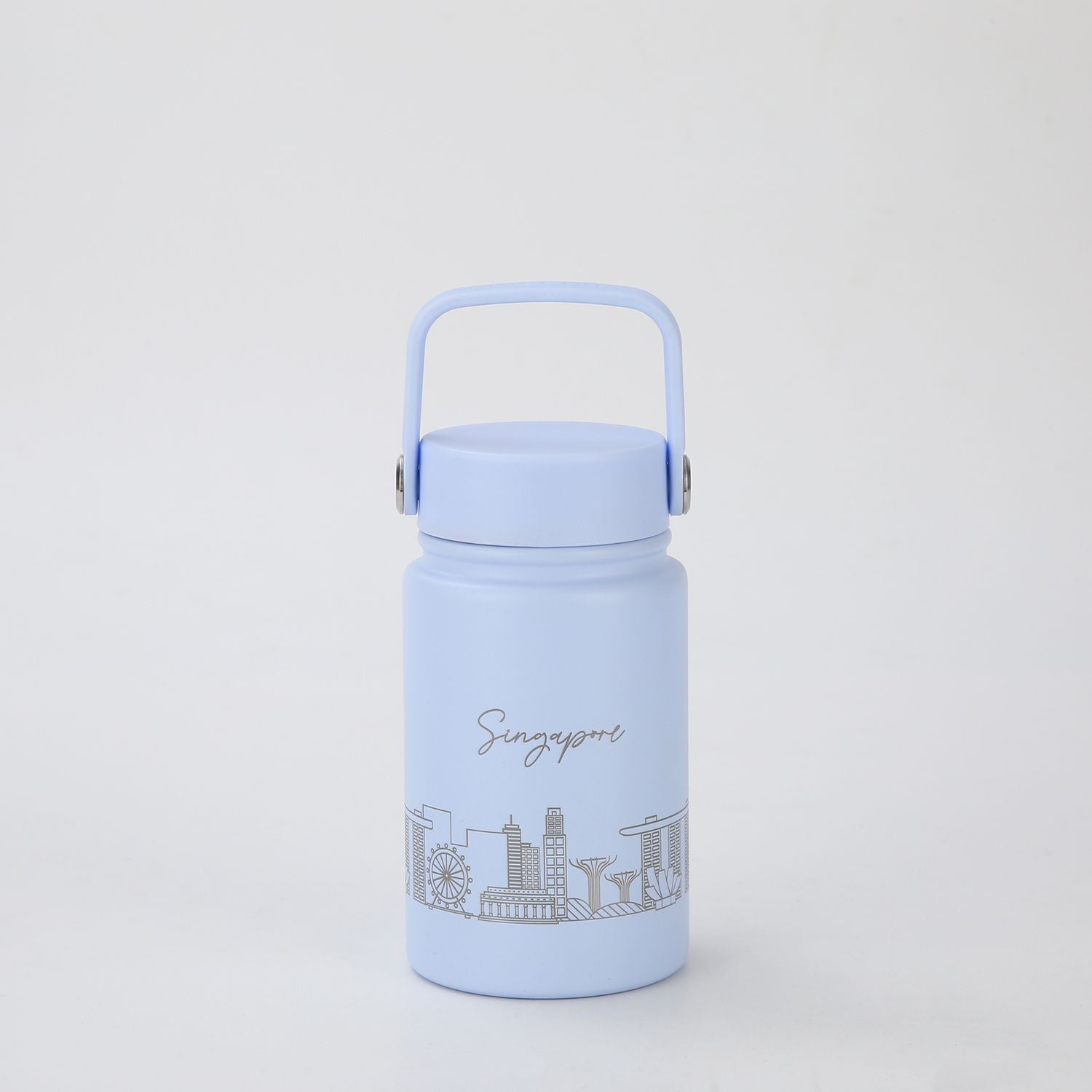 Crossing Urban Ceramic S/S Insulated Flat Cap Bottle With Handle 400ML - Skyline Singapore (Sky Blue)