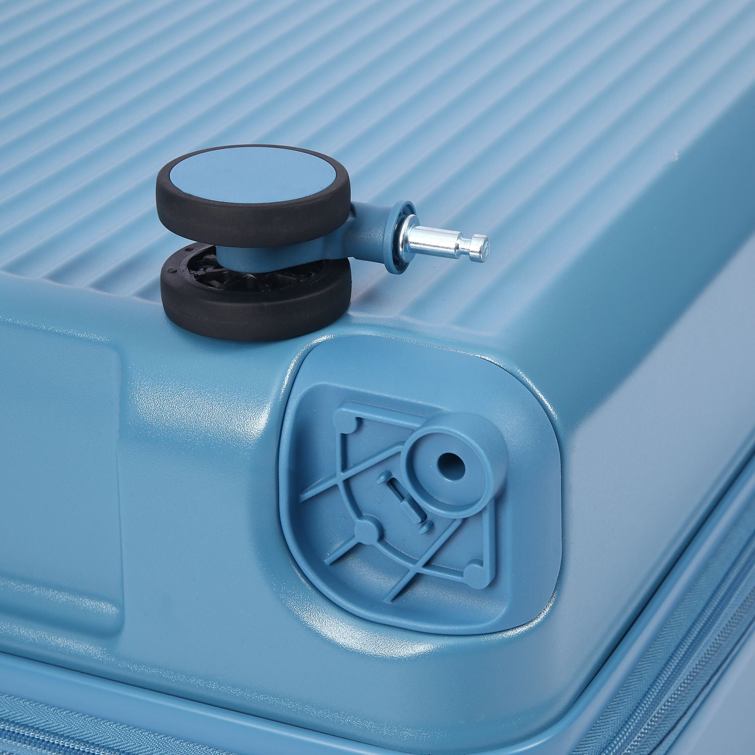 Crossing VIVE Polycarbonate Expandable Medium Luggage V2 - Blue