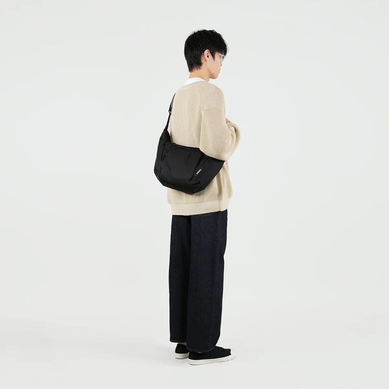 Hellolulu Miles All Day Shoulder Bag M (Moss Black)