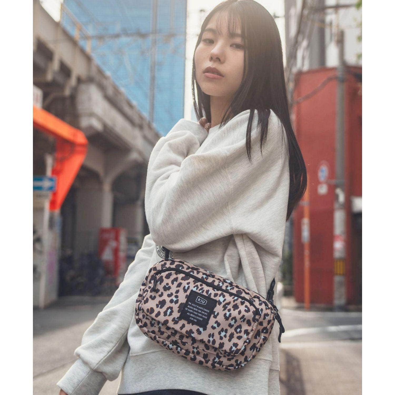 Kiu 300D Front Pocket Mini Shoulder Bag (Black)