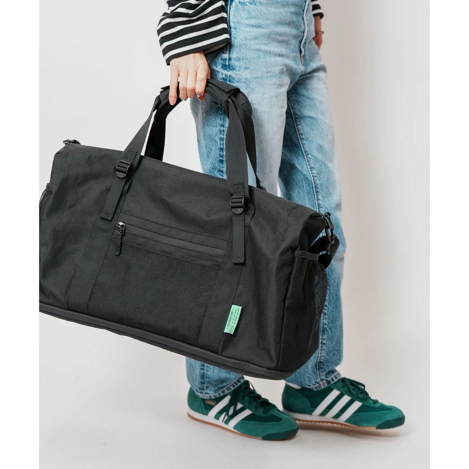 Kiu Water Repellent 600D Gym Bag (Khaki)