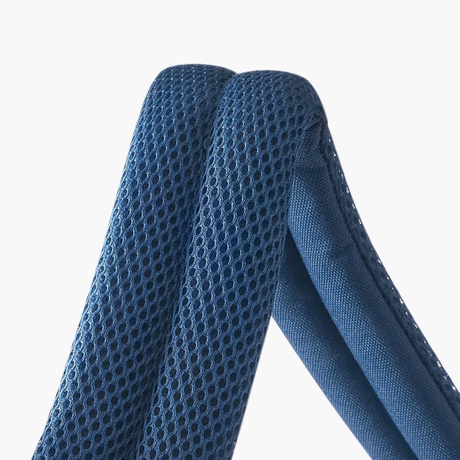 MAH Axis 18L Backpack - Black