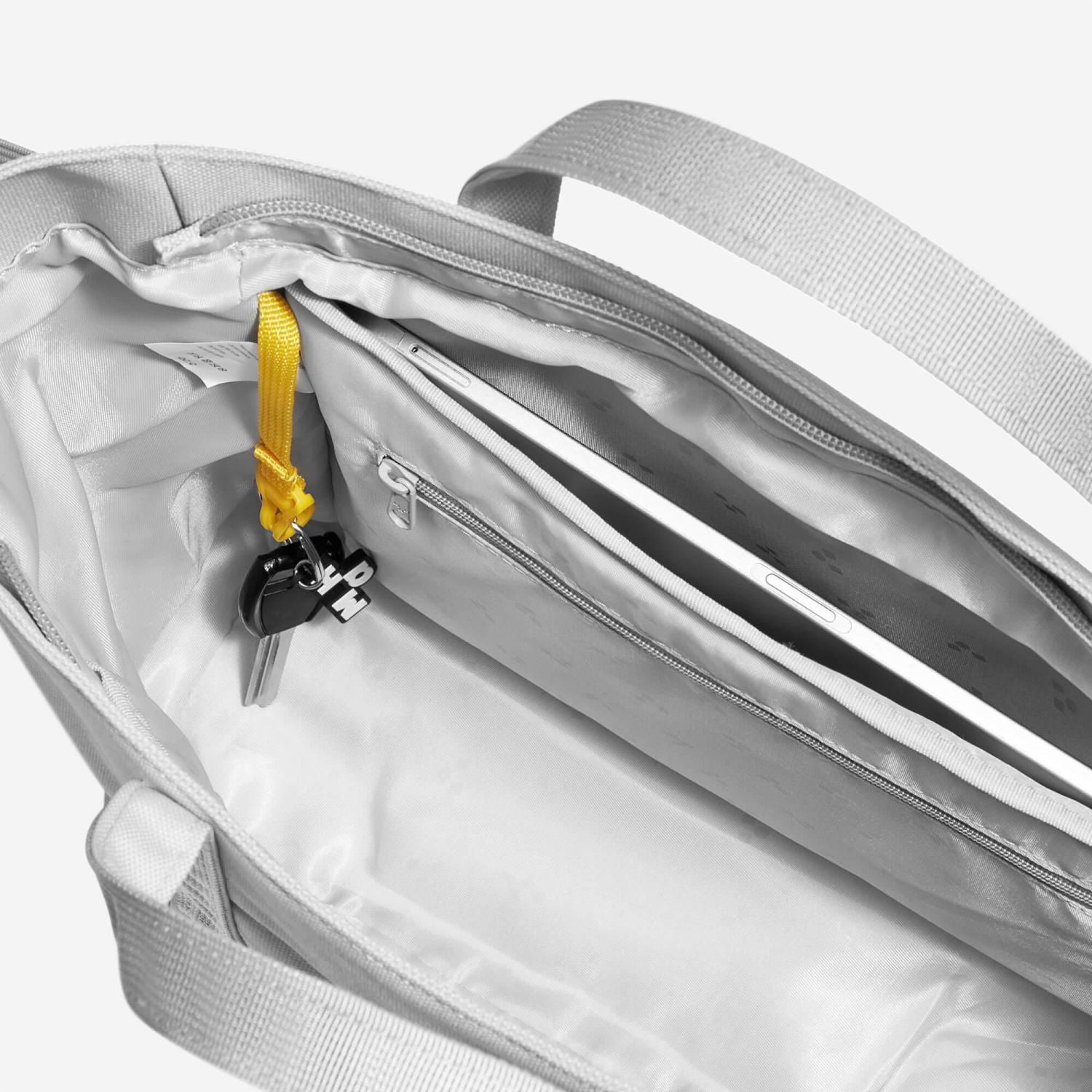 MAH Siro 11L 2Way Tote Bag - Black