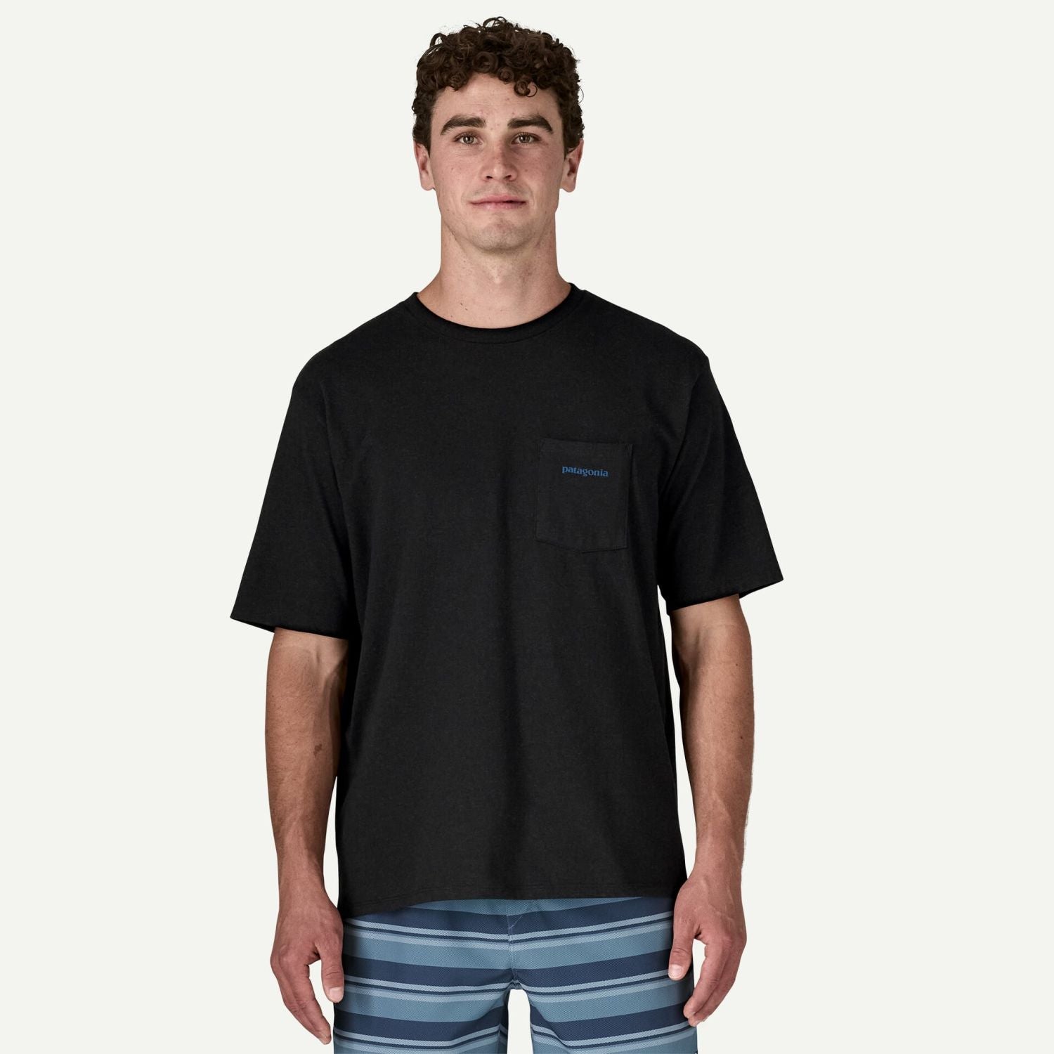 Patagonia Men's Boardshort Logo Pocket Responsibili-Tee® (Ink Black) - S