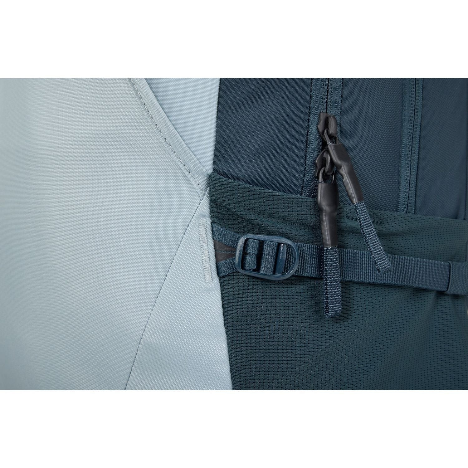 Thule Enroute Backpack 23L - Soft Blue/Darkest Blue