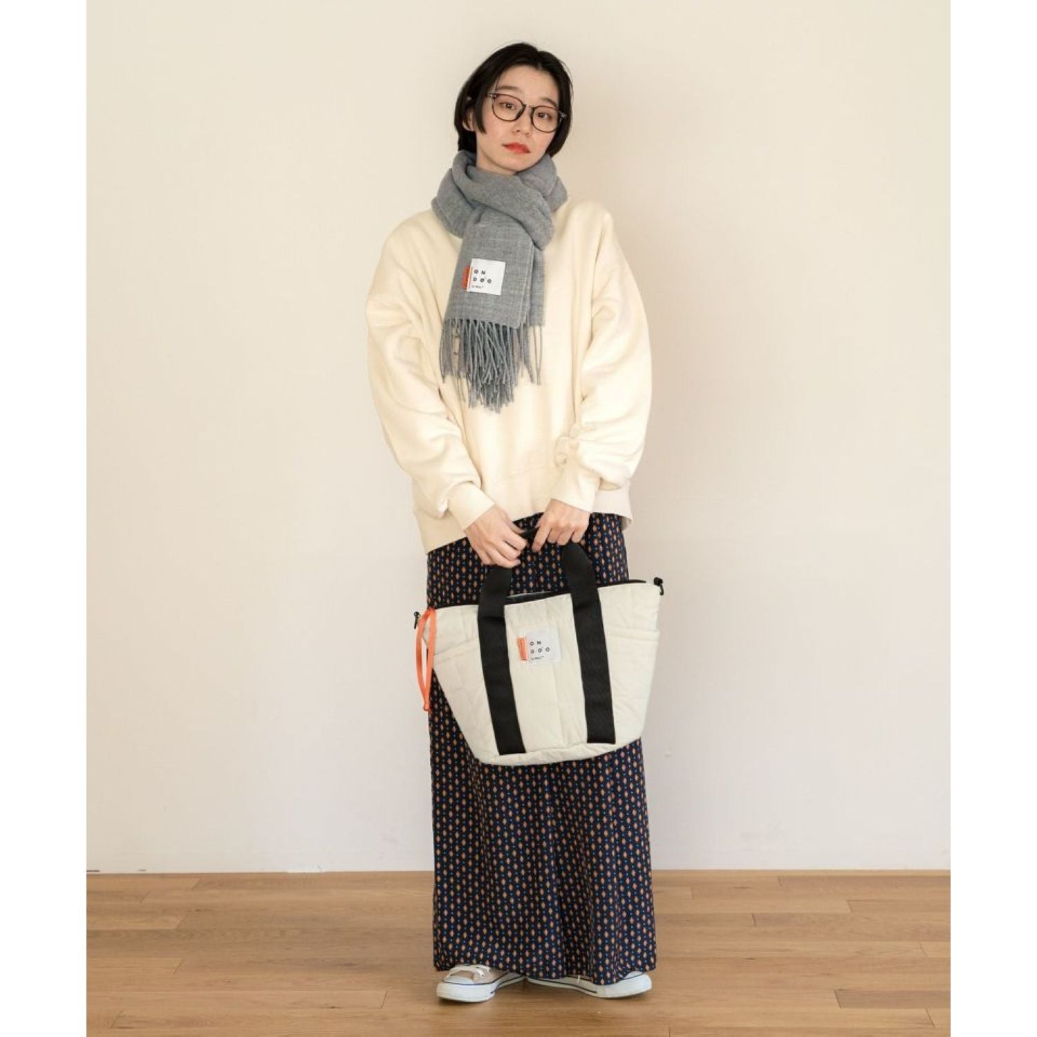 WPC Ondoo Quilted 2 Way Tote Bag (Off White)