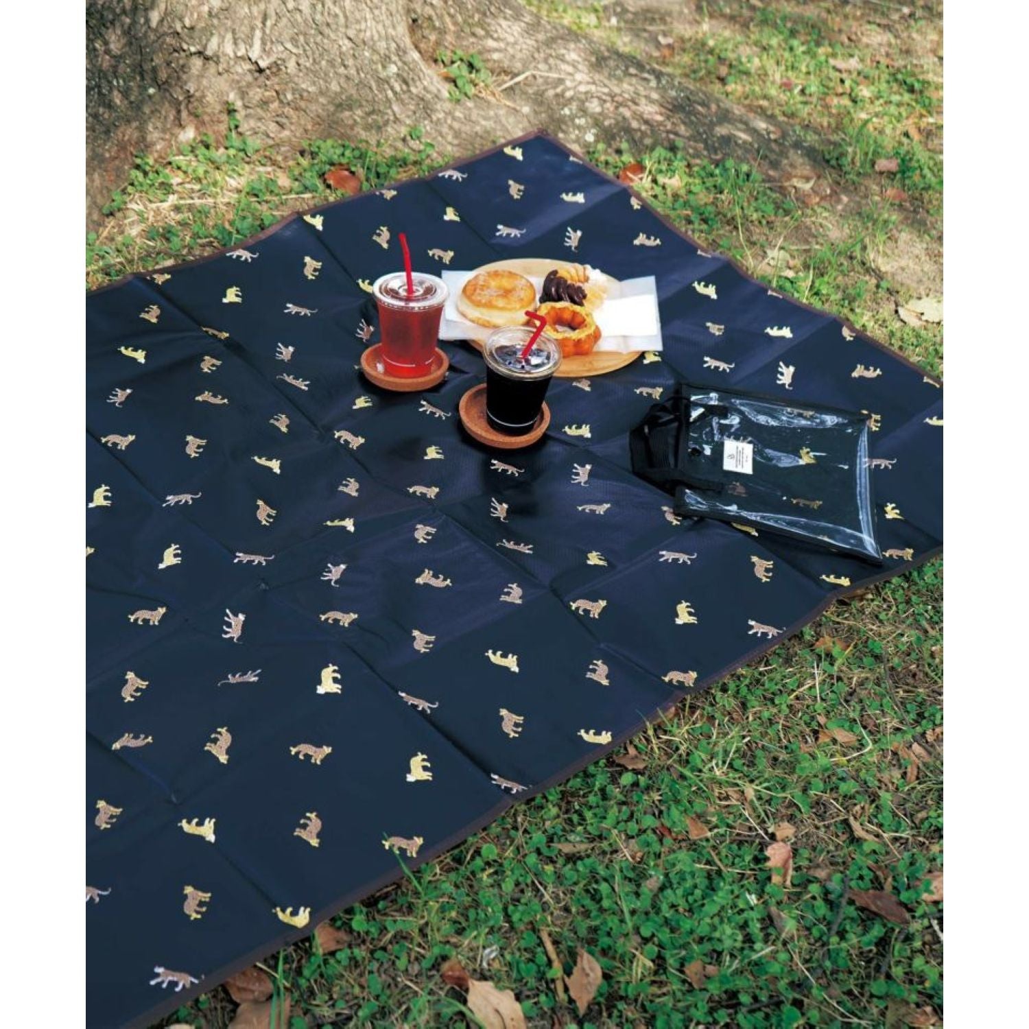 WPC Picnic Blanket 140cm X 90cm (Omenai Yellow)