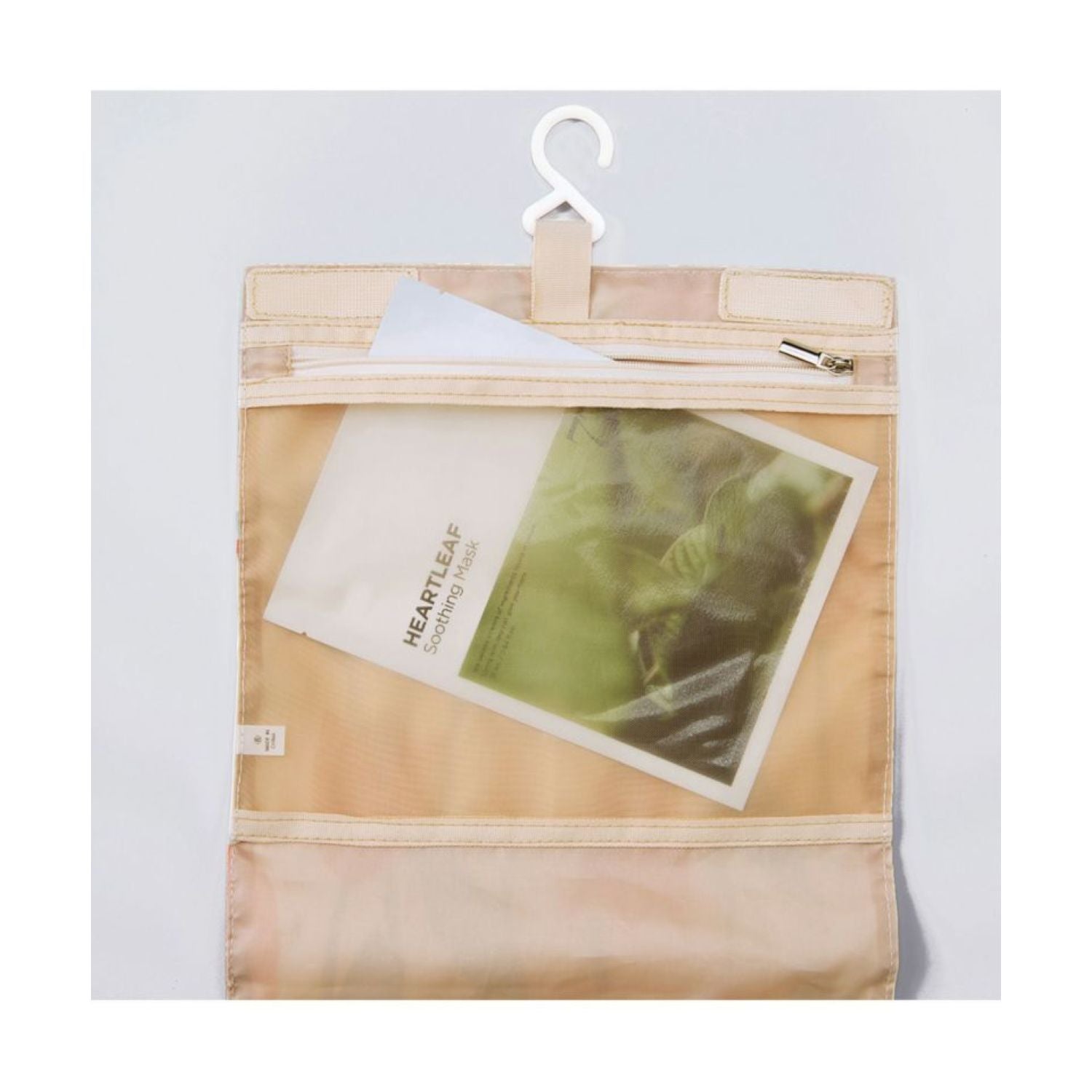 WPC Water Repellent Hanging Toiletry Kit (Merry Flower Off)