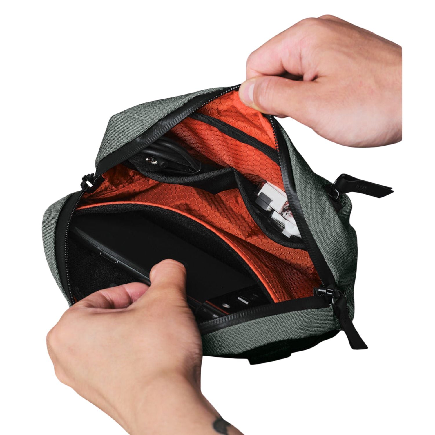 ALPAKA Go Sling Nano Axoflux 600D (Sage Grey)