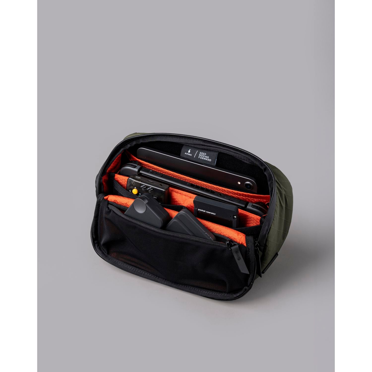 ALPAKA Vertex Pouch VX21 (Dark Green)