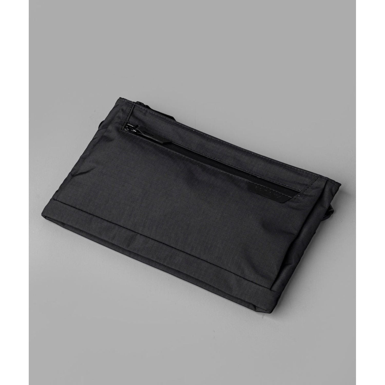 ALPAKA Zip Pouch Max V2 Axoflux 210D (Black)