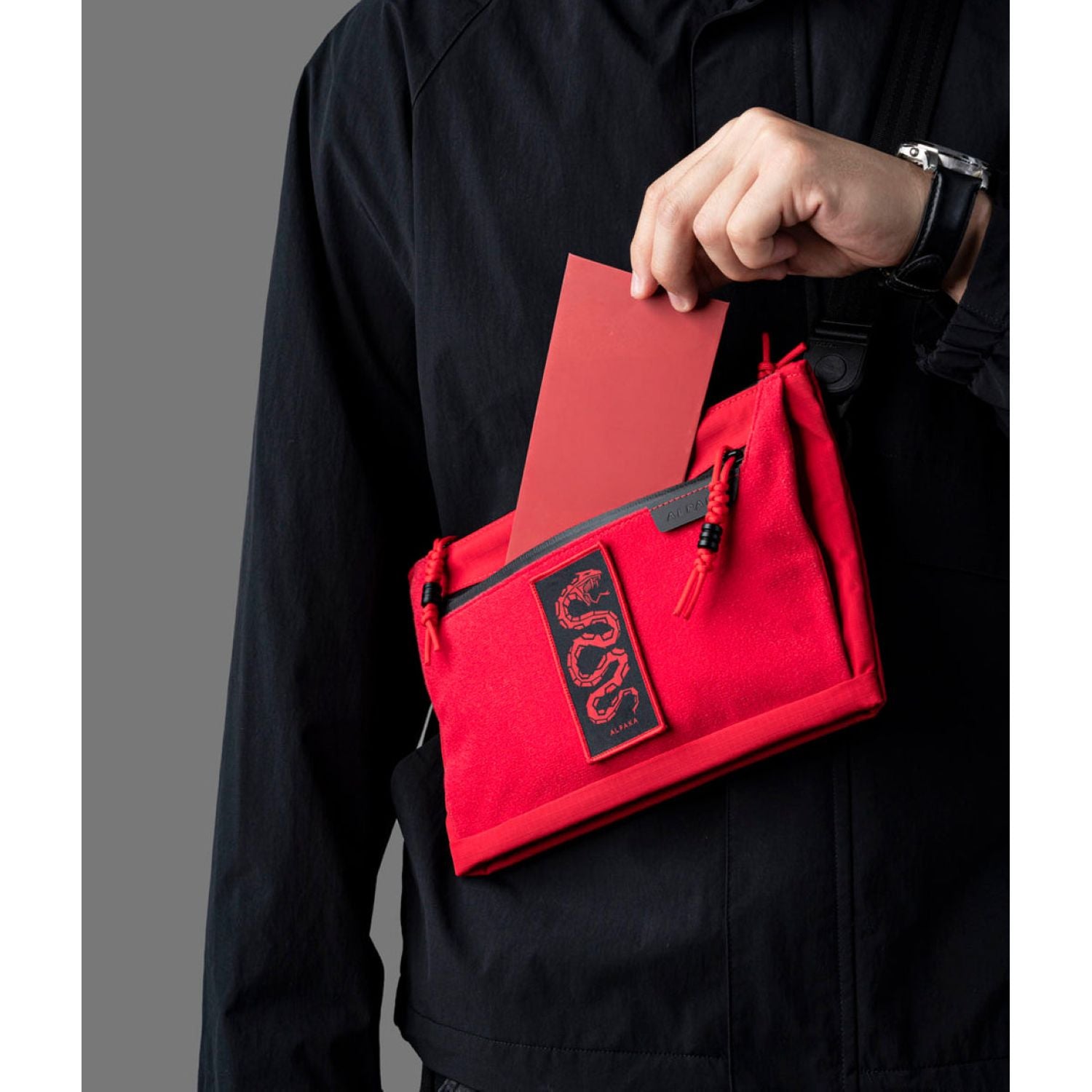 ALPAKA Zip Pouch Max V2 Axoflux 210D - Snake Edition Red – The