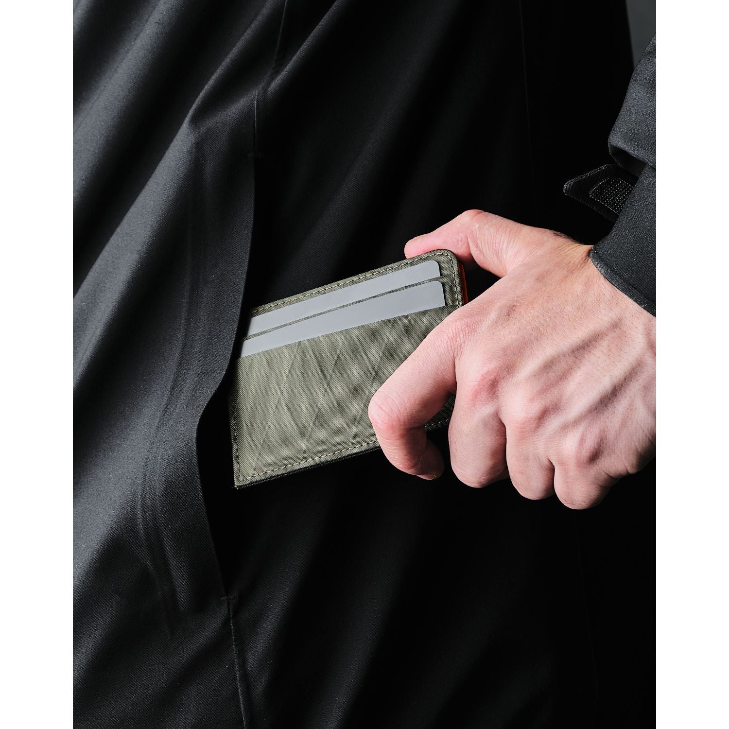 ALPAKA Card Wallet X-Pac VX21 (Dark Green)