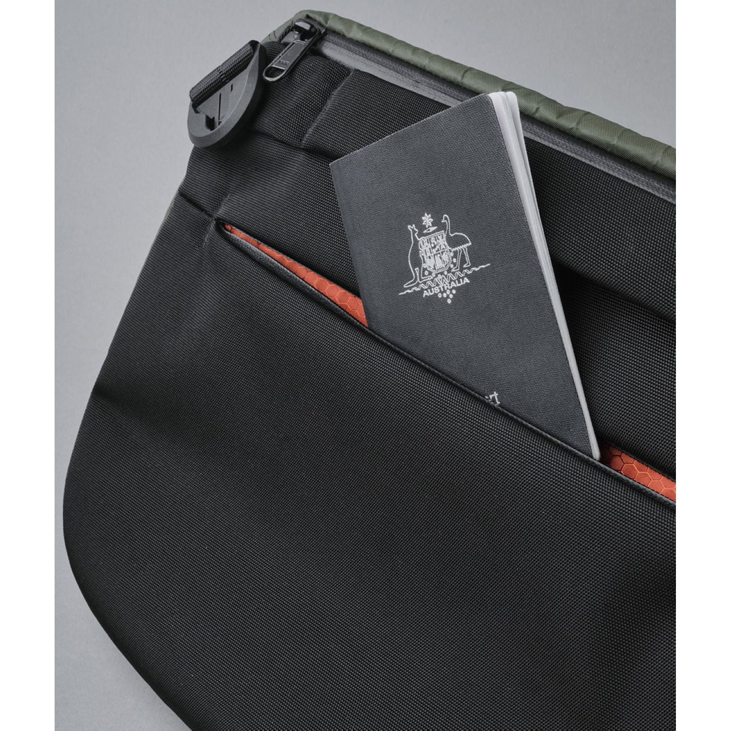 ALPAKA Bravo Sling Max V2 X-Pac VX21 (Dark Green)