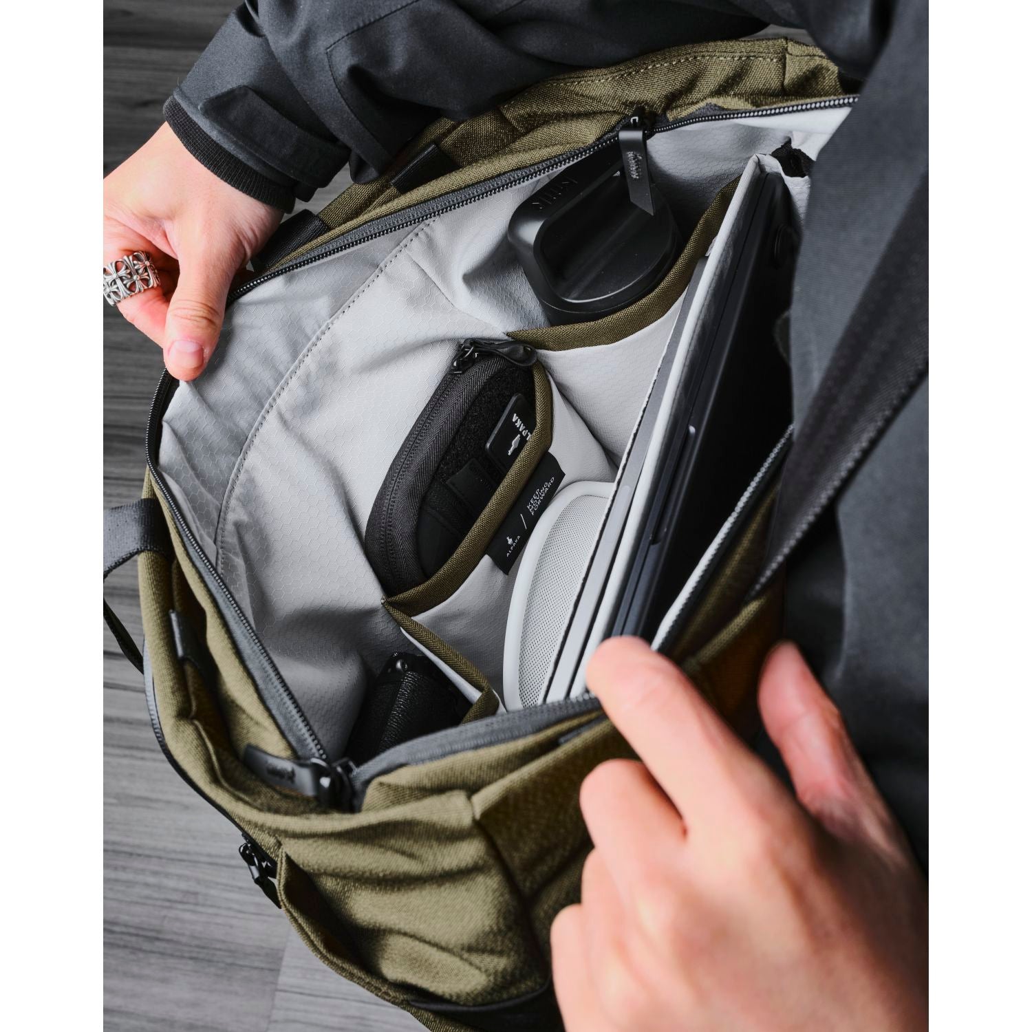 ALPAKA Bravo Tote Axoflux 600D (Army Green)