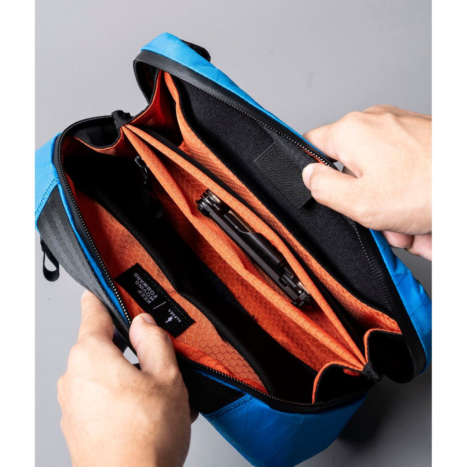 ALPAKA Elements Tech Case Max X-Pac VX21 (Blue)
