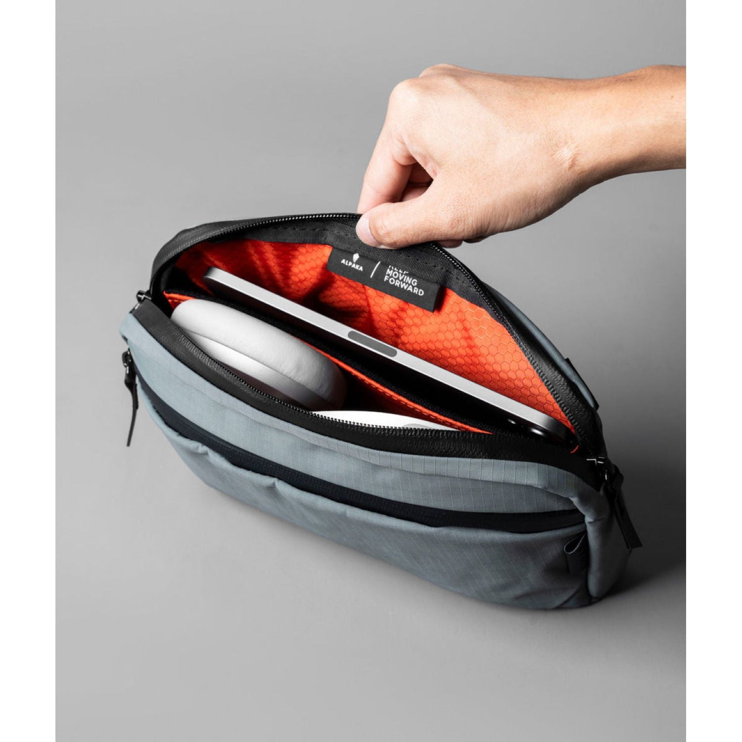 ALPAKA Flight Sling Axoflux 200D (Grey)