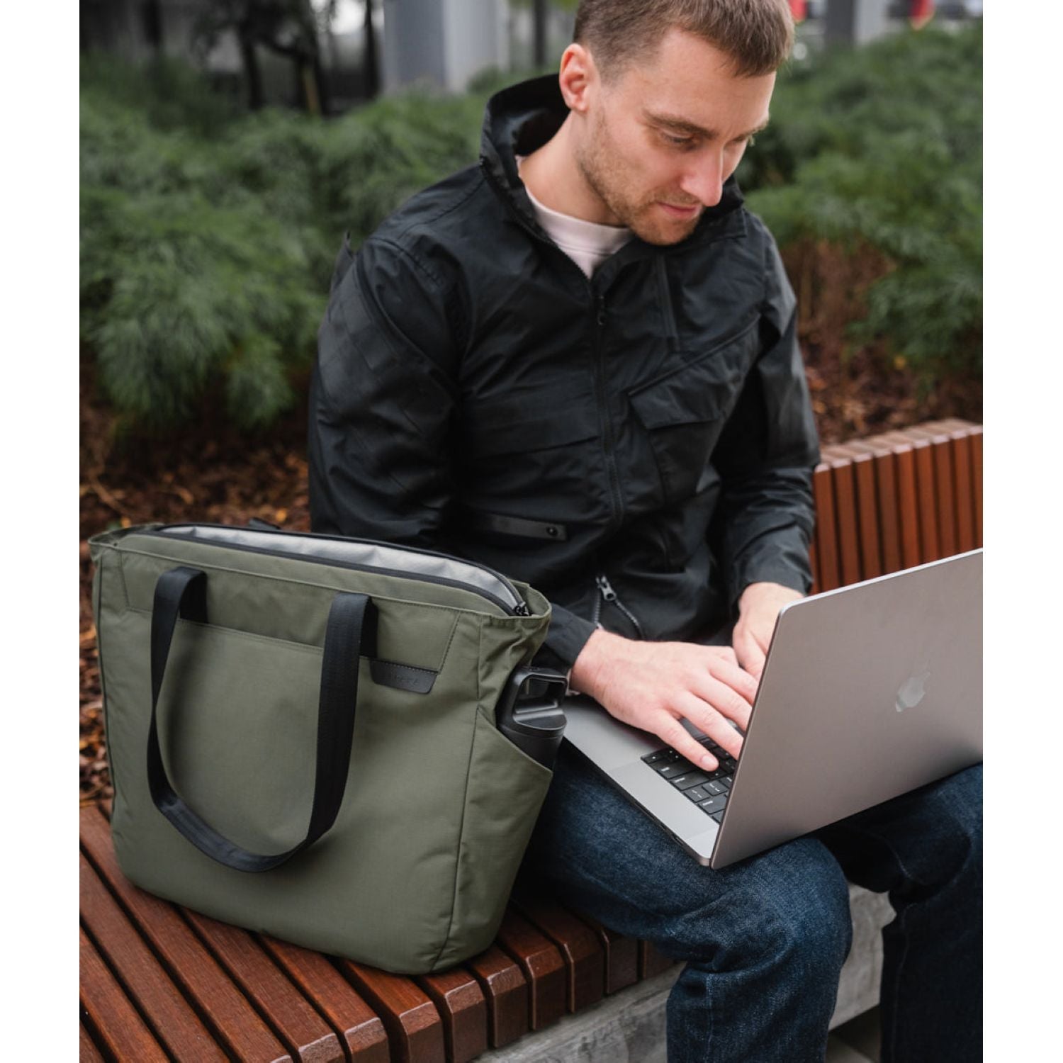 ALPAKA Metro Tote Bag Axoflux 210D (Green)