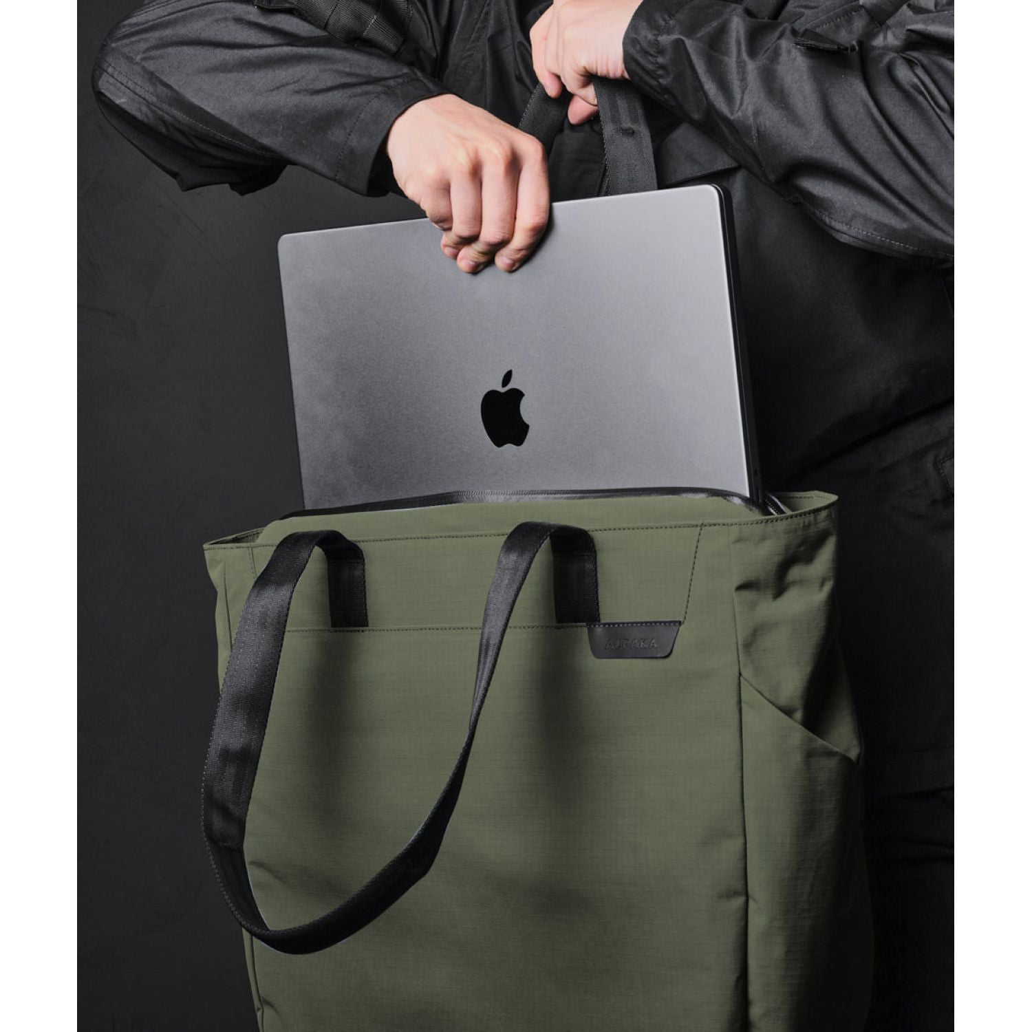 ALPAKA Metro Tote Bag Axoflux 210D (Green)